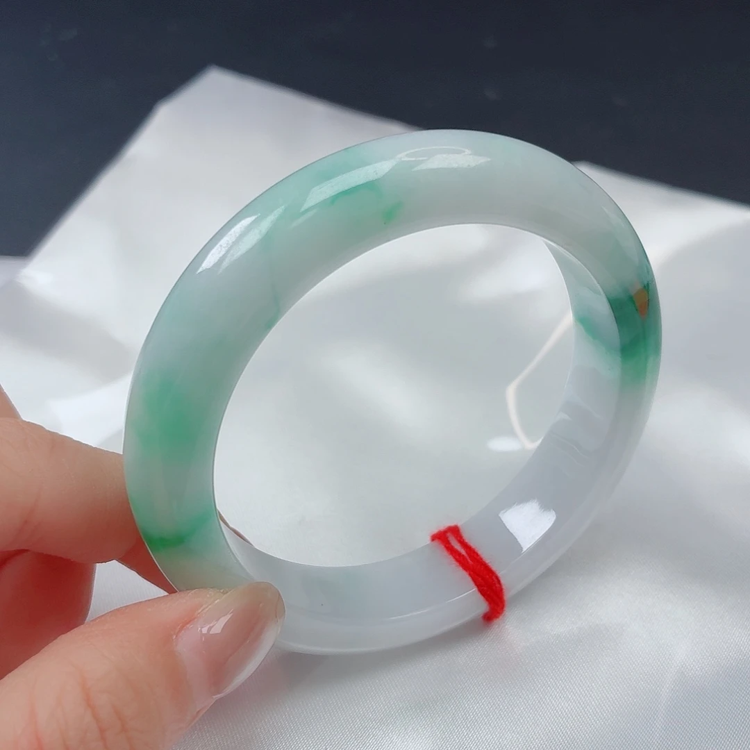 翡翠未镶嵌手镯55