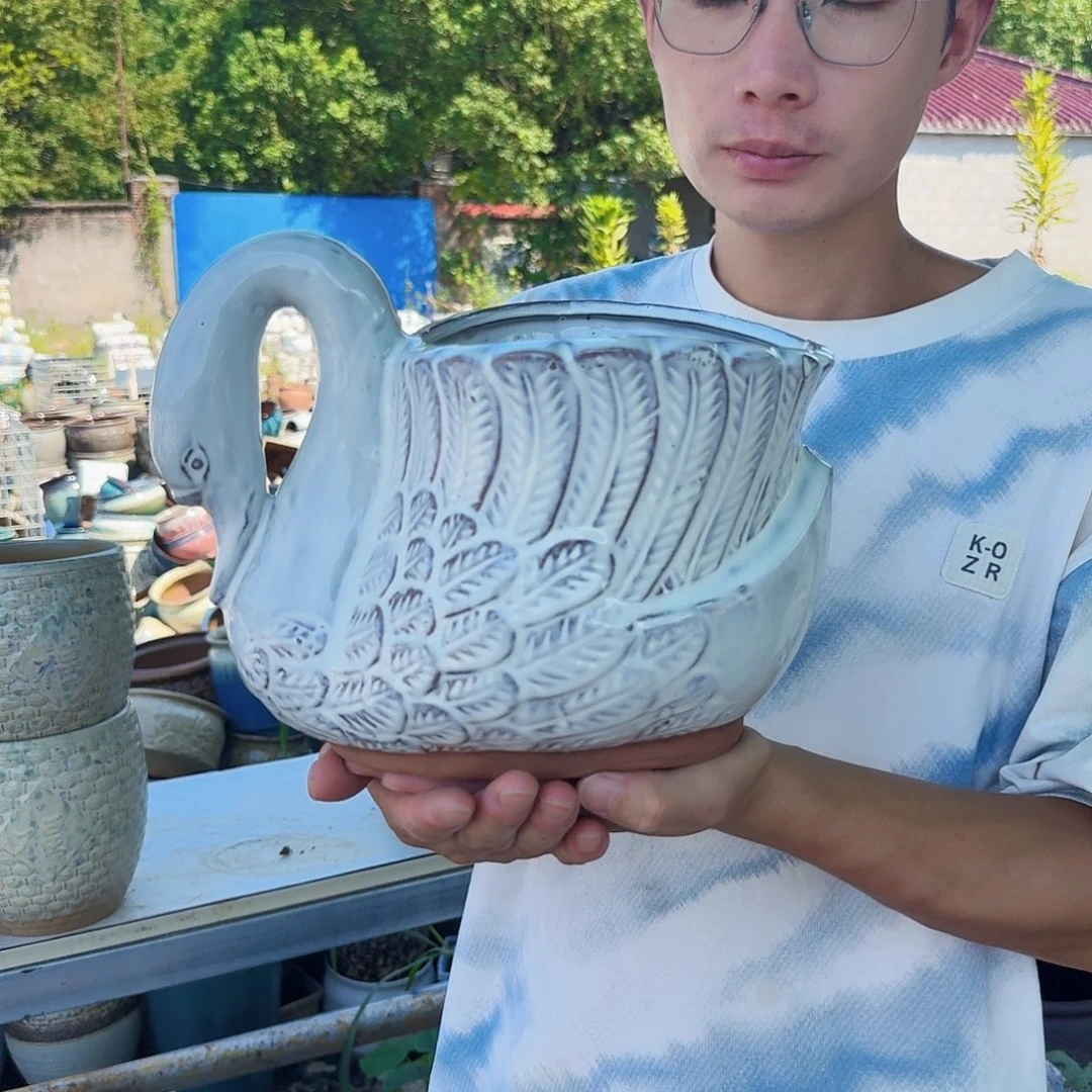 紫砂花盆口18高18（长26（一个鹅白色