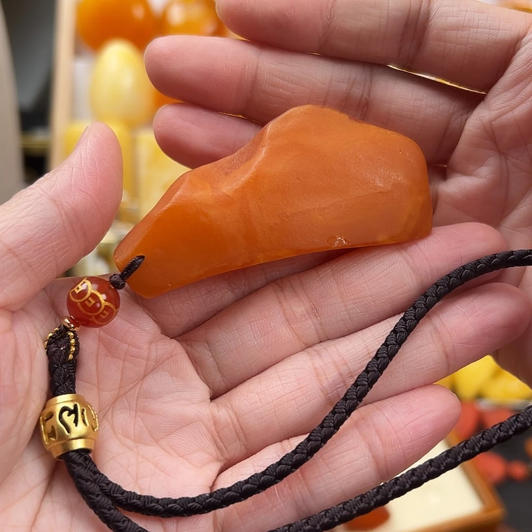 蜜蜡颈饰未镶嵌滕*斌蜜蜡