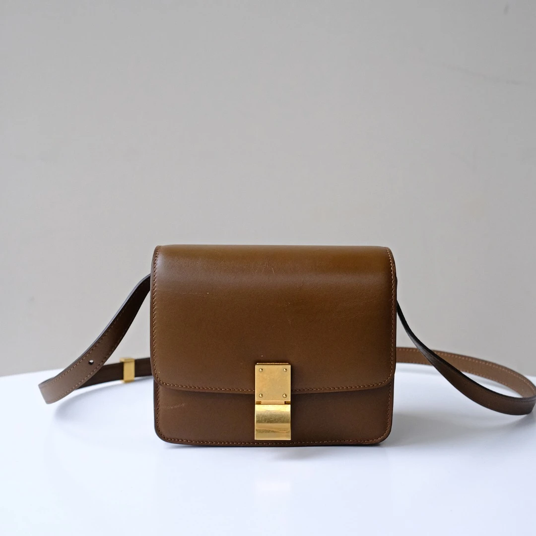 95新 Celine/思琳 棕色单肩包 B5439