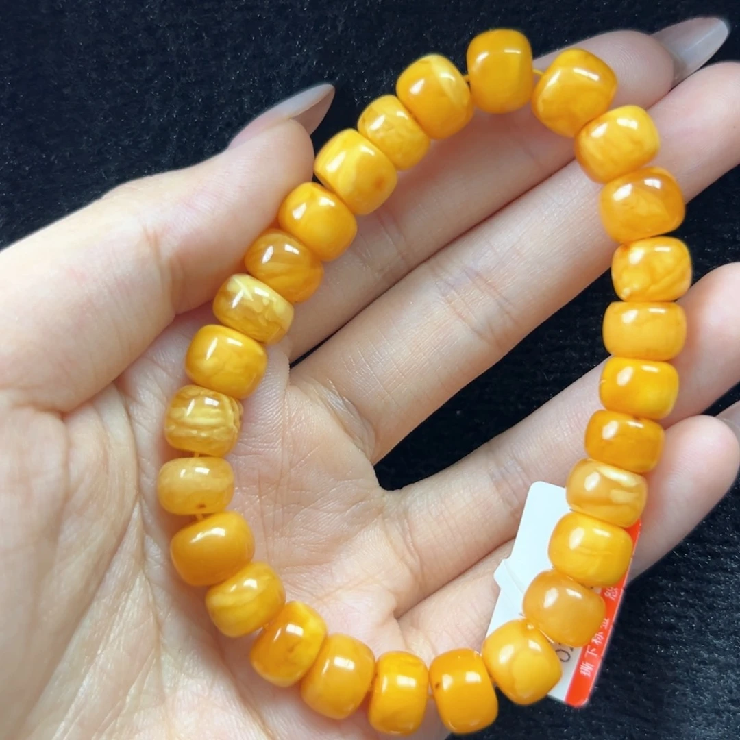 未镶嵌琥珀珠宝奇石