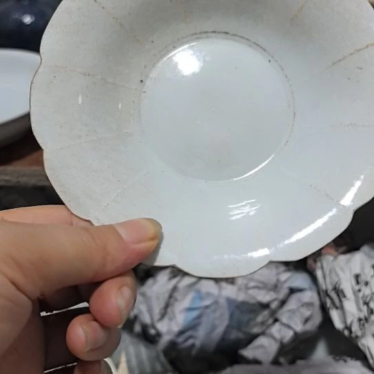 茶盏于***猫一个湖田的小盘子