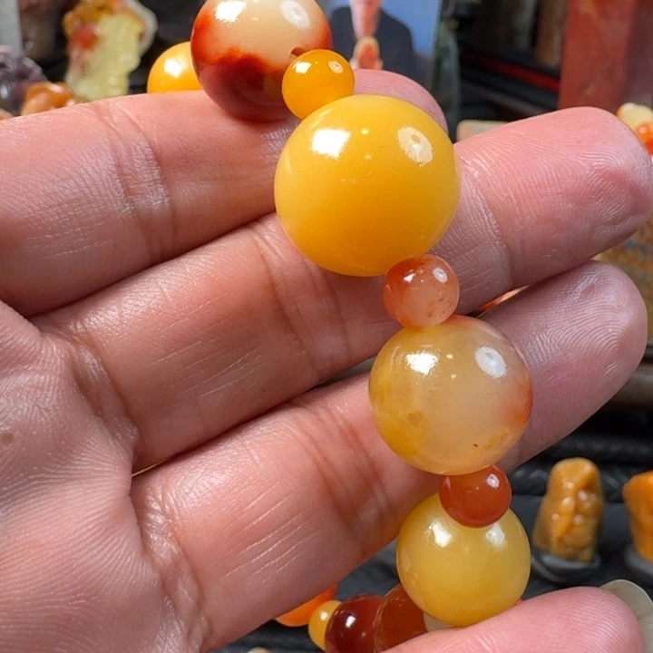 小***子寿山石五彩芙蓉石