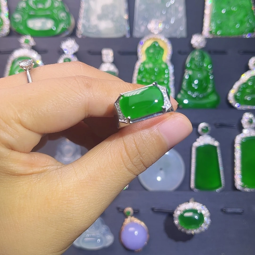 翡翠戒指未镶嵌戒指