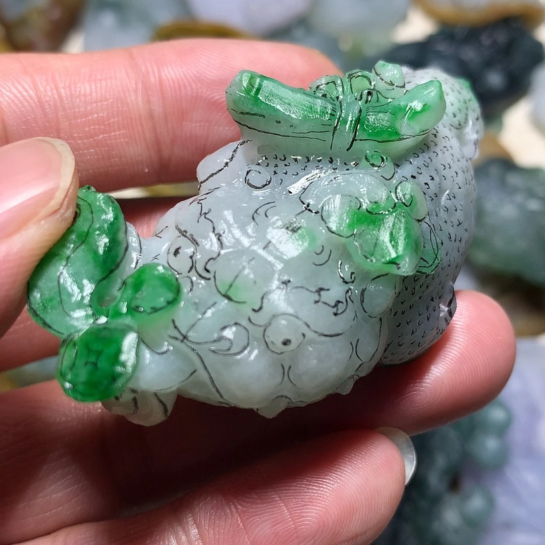 定制翡翠未镶嵌翡翠