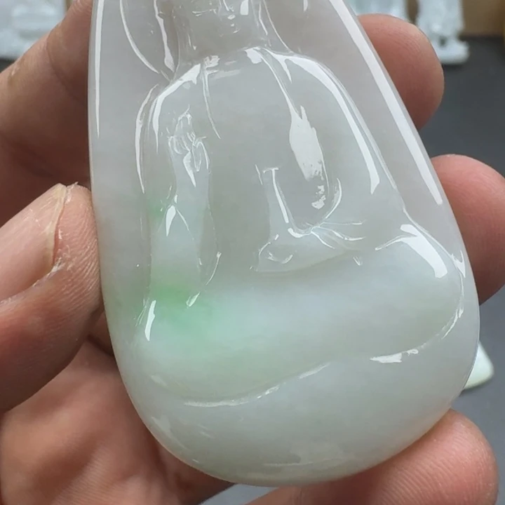 翡翠未镶嵌吊坠(不含链)如****灵