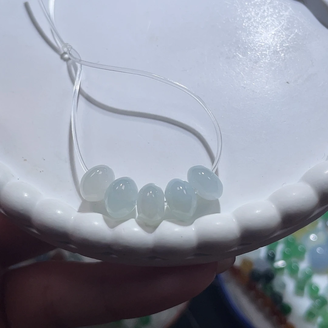 翡翠未镶嵌手链卡8+