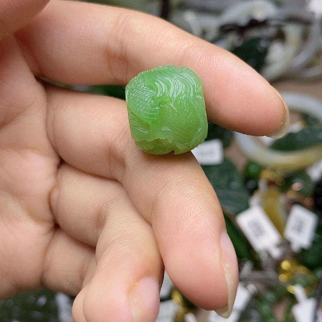 和田玉（碧玉）未镶嵌颈饰