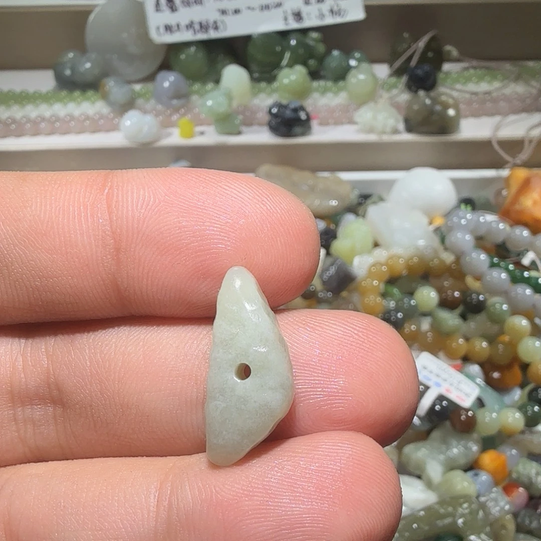 和田玉未镶嵌珠宝奇石