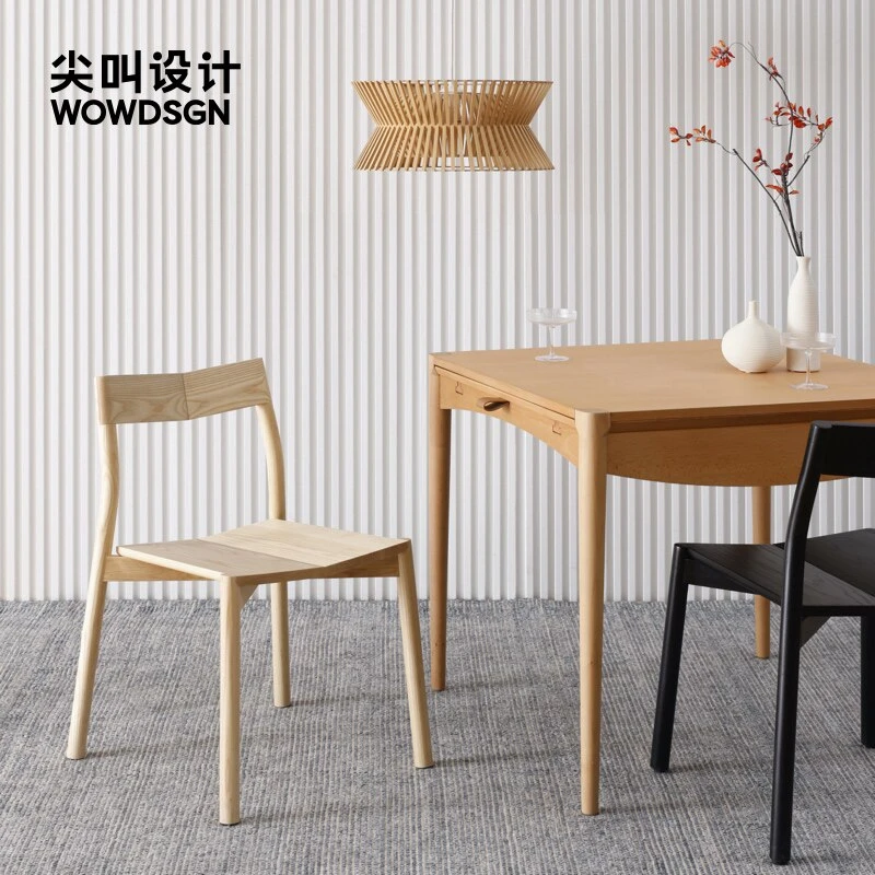 尖叫设计镜面椅可堆叠餐椅家用餐厅设计师合作款实木休闲椅餐桌椅
