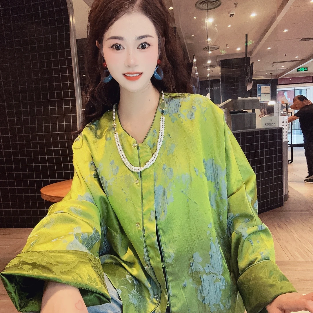 【清隽】新中式气质复古显瘦圆领手工扣长袖提花织花常规款上衣XM