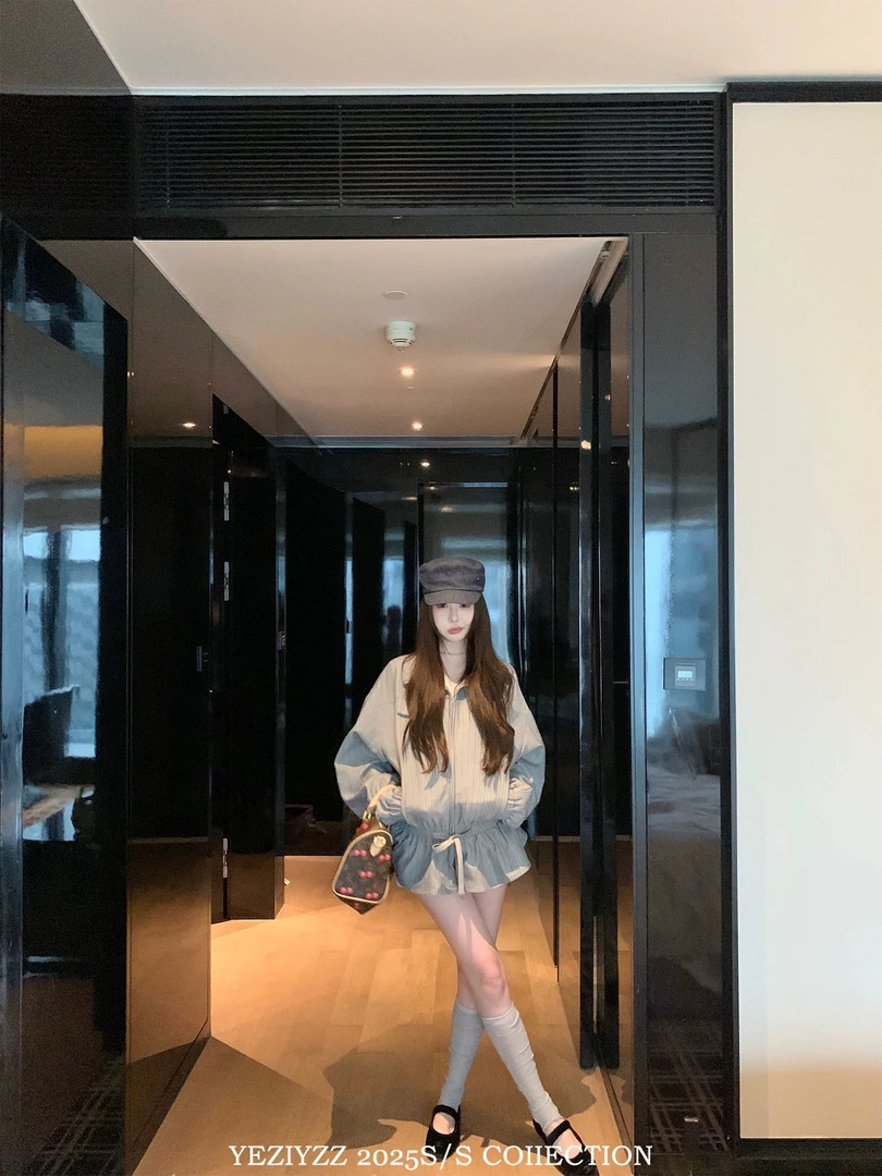 叶子 YEZIYZZ 老钱风条纹翻领外套女秋季褶皱收腰夹克