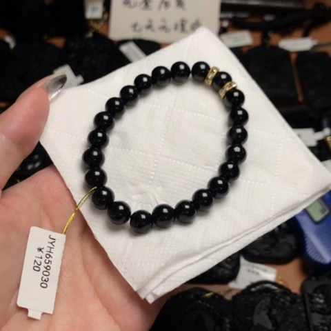 叫**口天然缅甸a货钢琴黑挂件