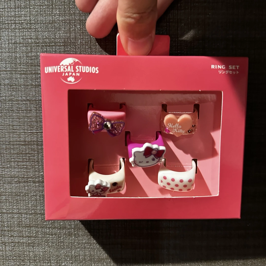 【大阪限定】Hello Kitty 戒指礼盒套装 摆件