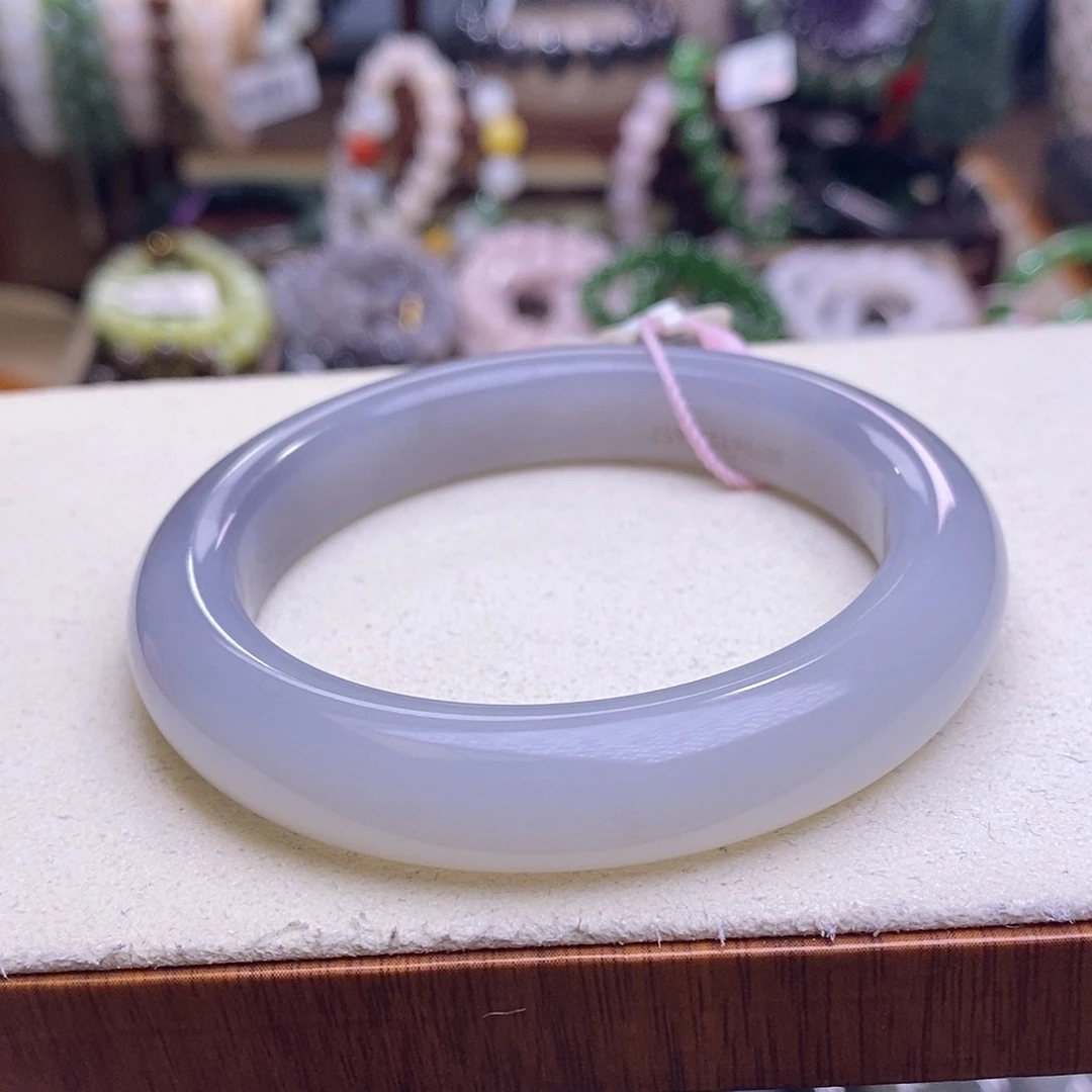 颈饰未镶嵌和田玉烟紫香芋紫清货手镯56.8圈口