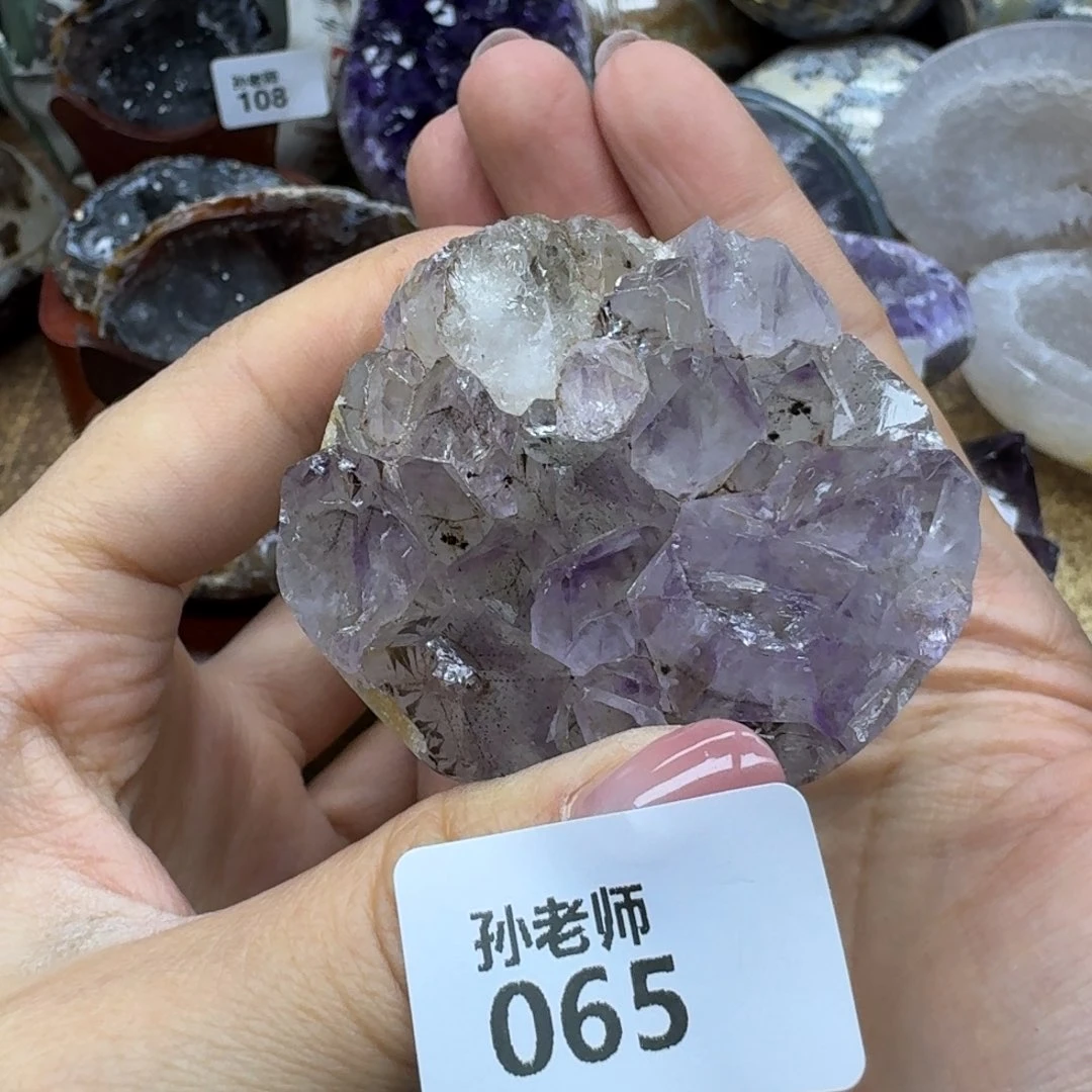 水晶大型摆件（非配饰）未镶嵌