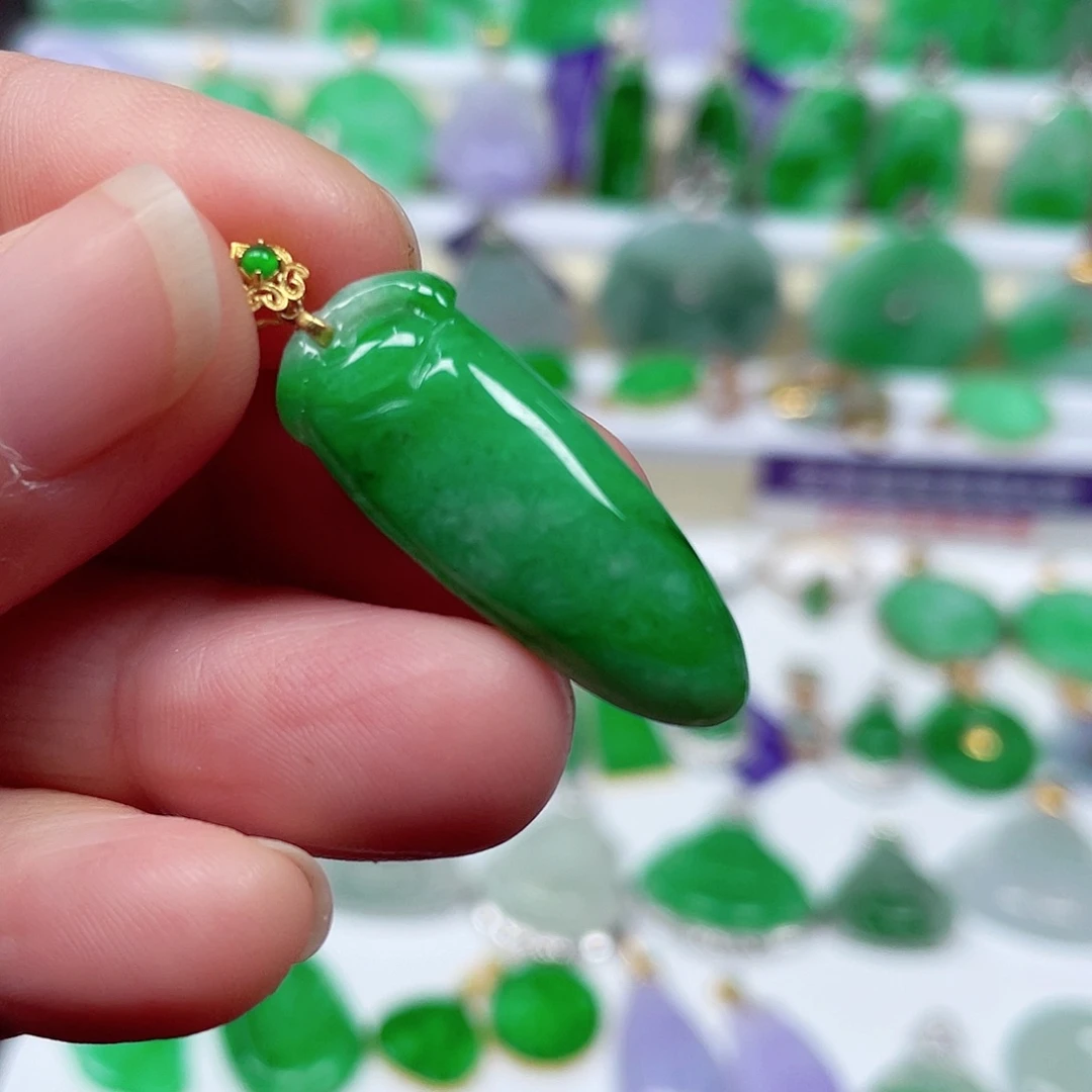 吊坠(不含链)18K金镶嵌翡翠