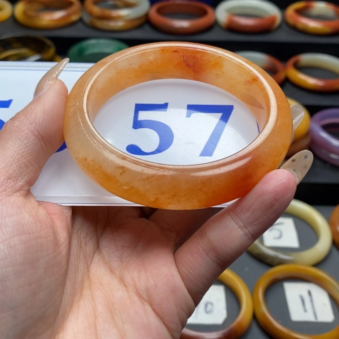 石英质玉（黄龙玉）手镯微瑕未镶嵌