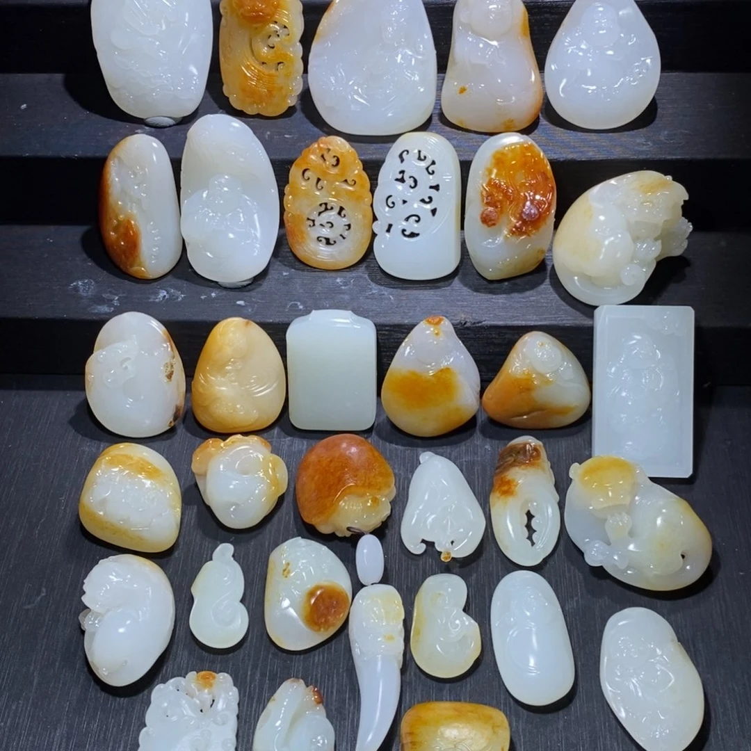 未镶嵌和田玉挂件