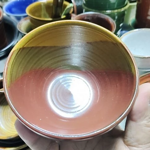 瓷片七厂，五厂，瓷器，、瓷片～口直径10cm。