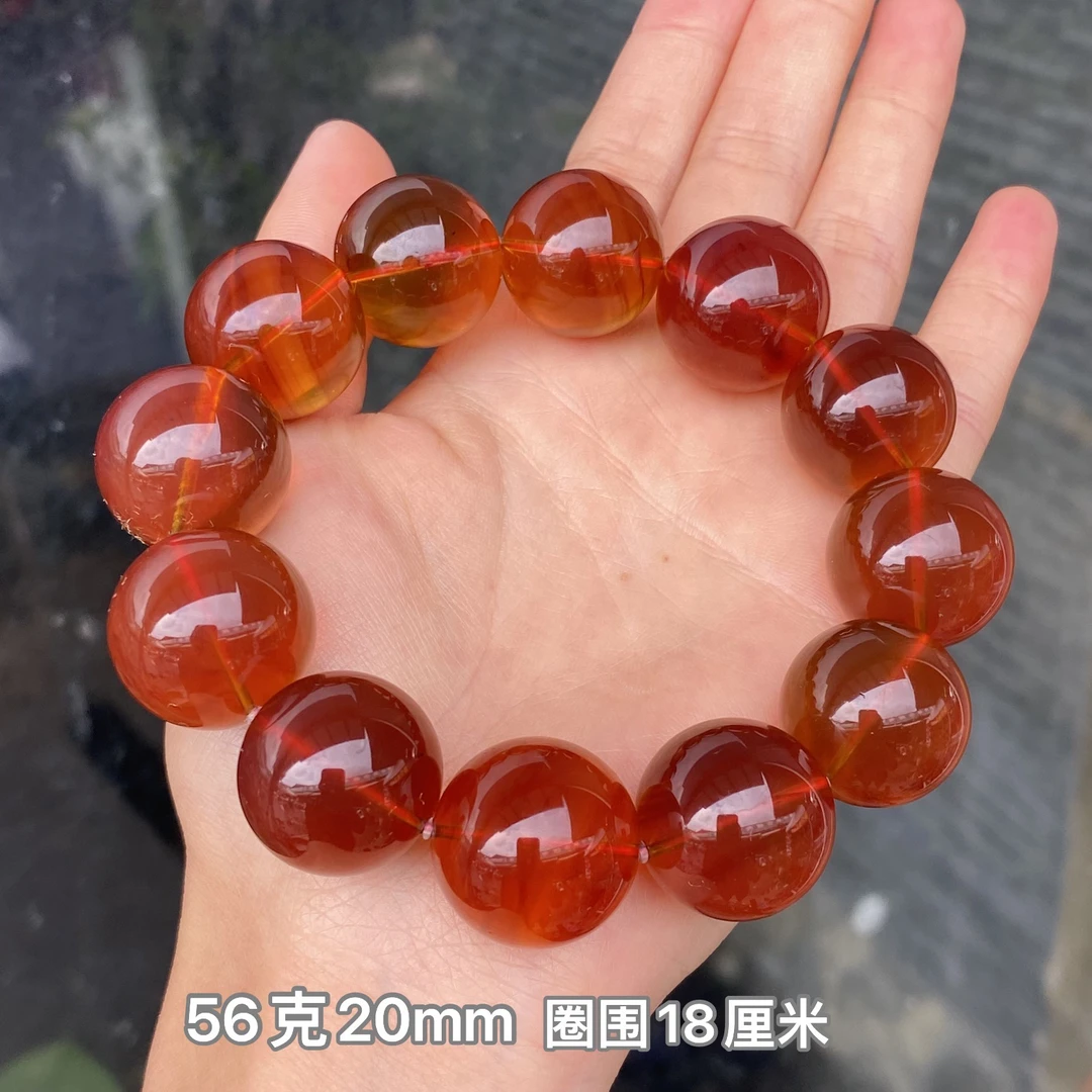 【小伊琥珀】56克果冻红蜜手串