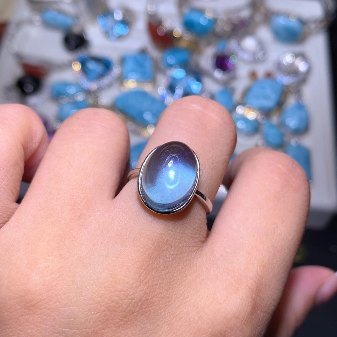 【闪购商品】银S925镶嵌戒指水晶猪**鸡戒指