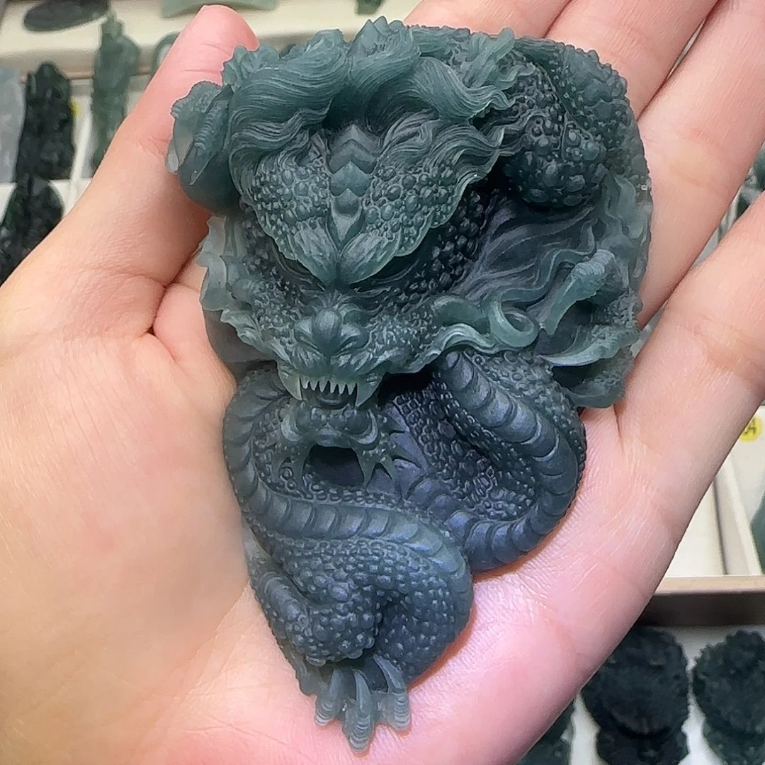 定制翡翠未镶嵌大威天龙翡翠多少