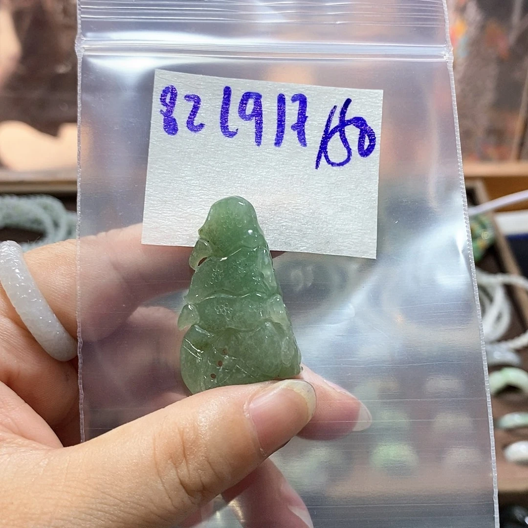 未镶嵌定制翡翠翡翠