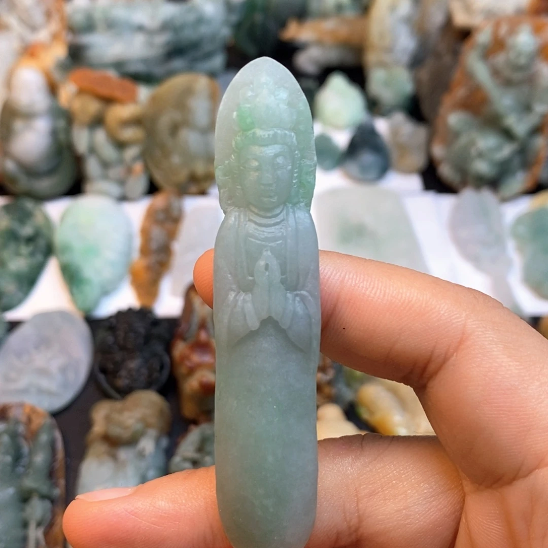 定制翡翠未镶嵌特色19