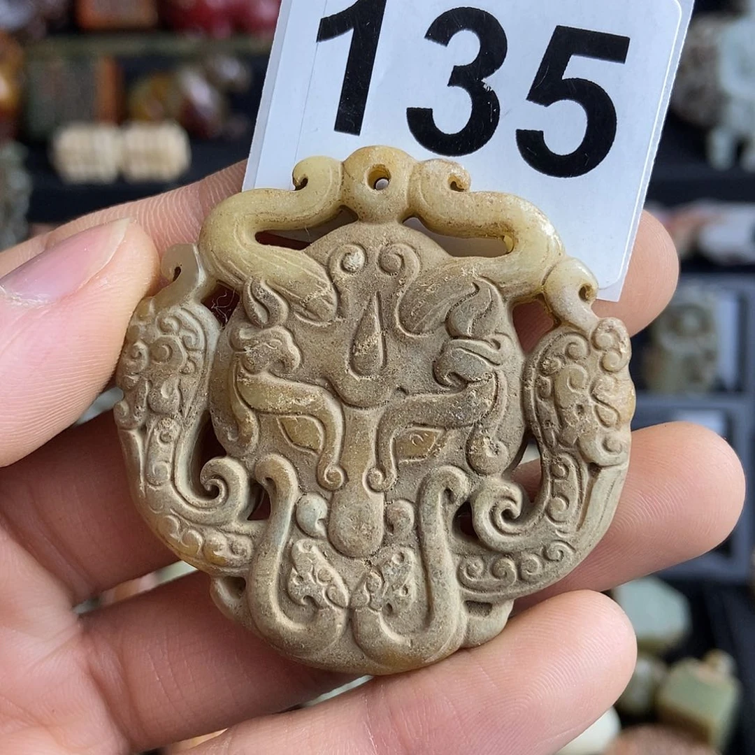 和田玉饰品未镶嵌