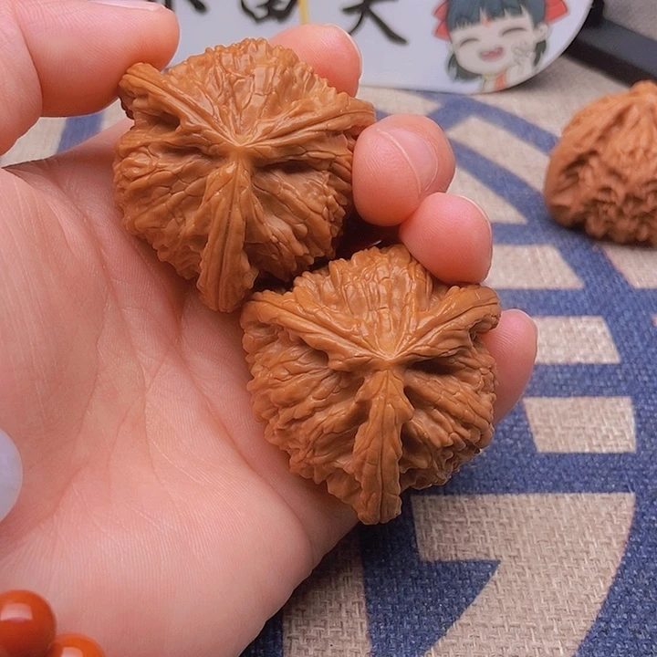 吊坠文玩核桃?****⁹三棱
