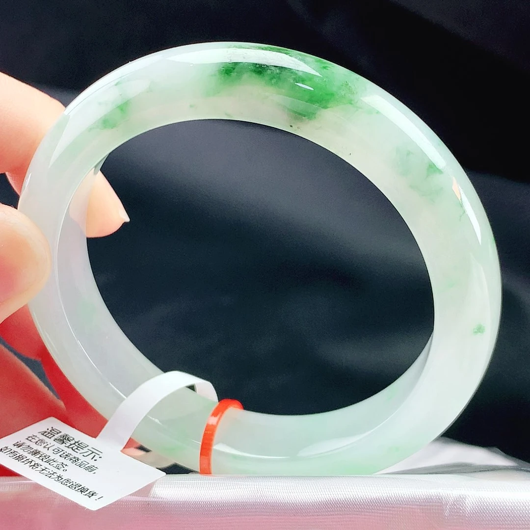 未镶嵌手镯翡翠57圈