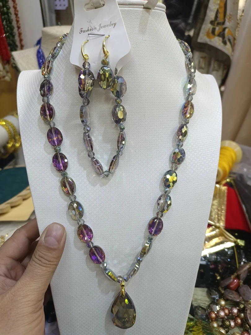 不锈钢项链 非常漂亮的珊瑚。