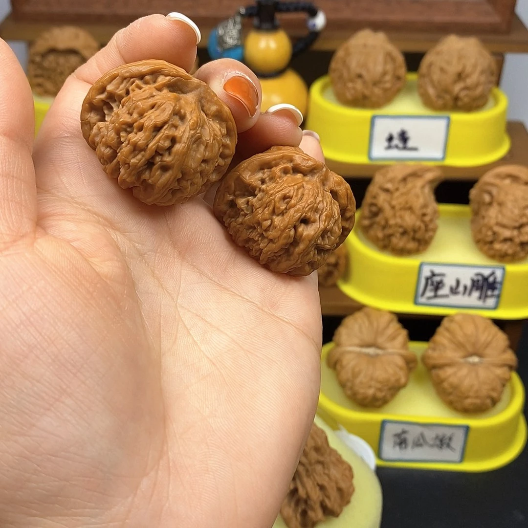 核桃京东第一矮 文玩/木作/... 文玩把件/