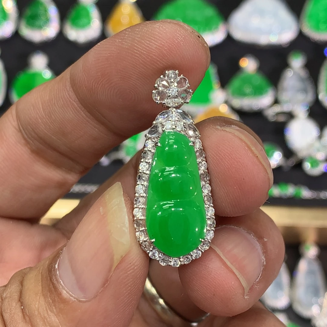 翡翠18K金镶嵌吊坠(不含链)