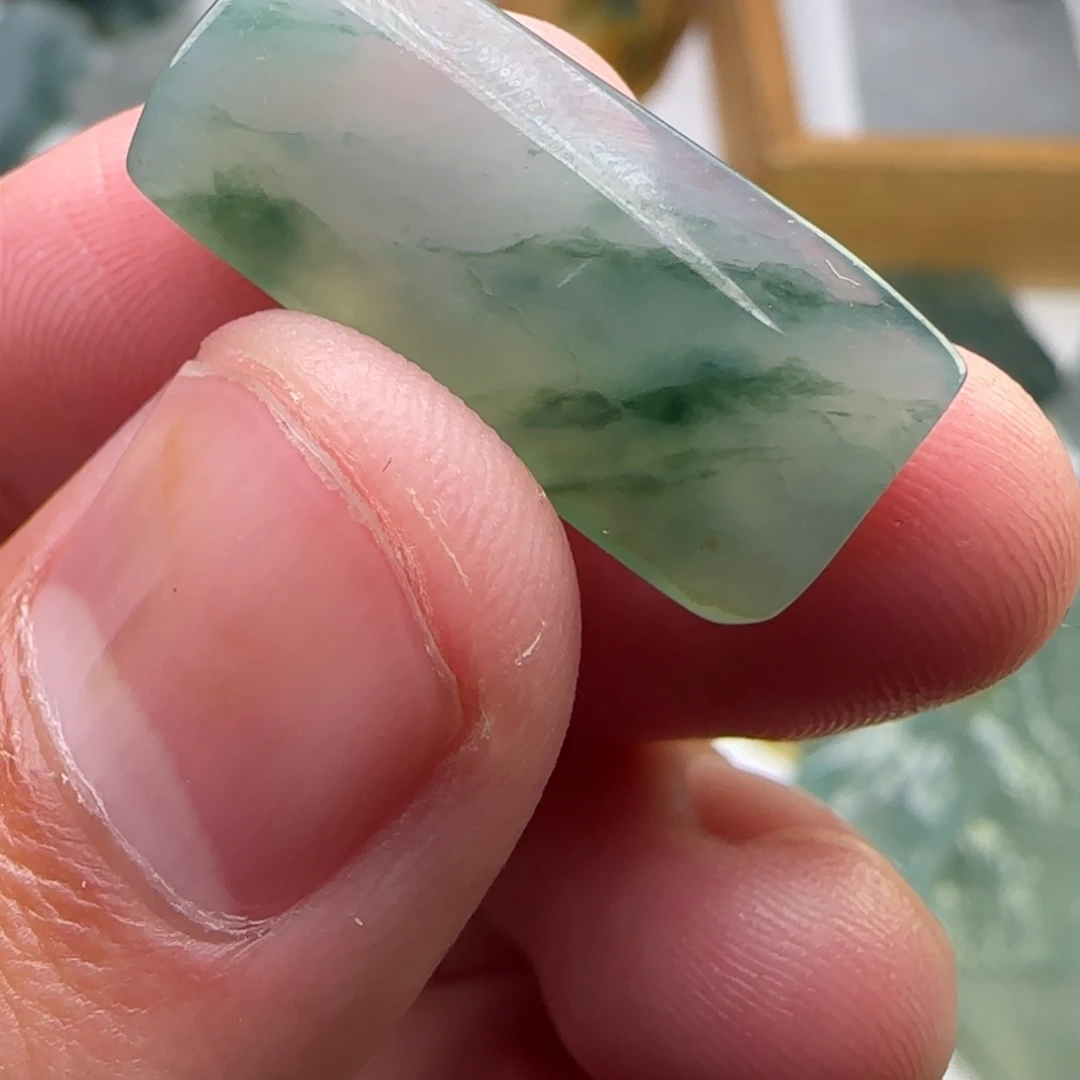 定制翡翠未镶嵌不包工