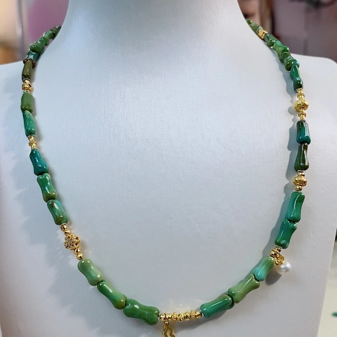 未镶嵌绿松石珠宝奇石