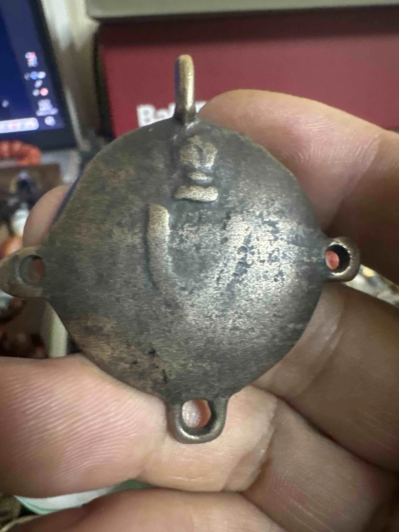 藏系明九宫八卦佛牌