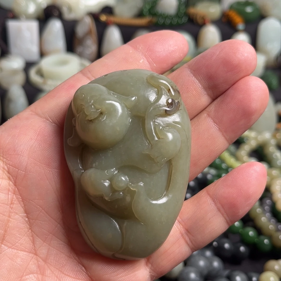 和田玉未镶嵌吊坠(不含链)