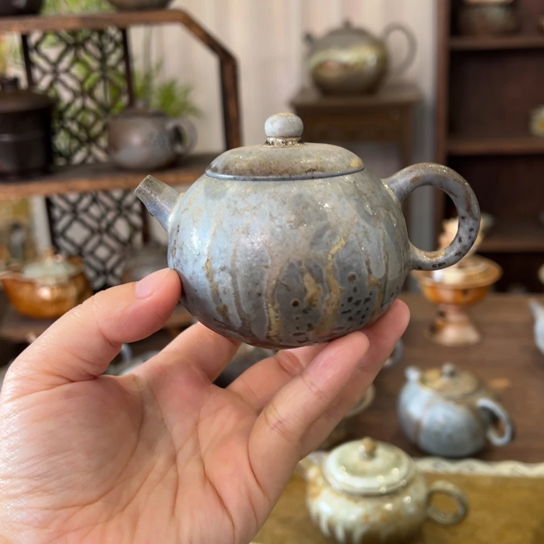20中白重落灰精品壶