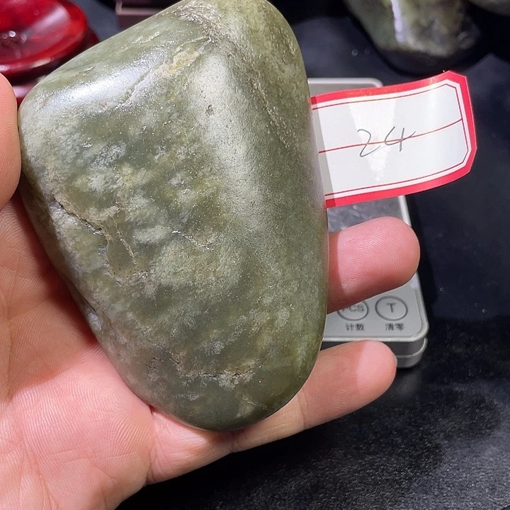 和田玉未镶嵌颈饰24