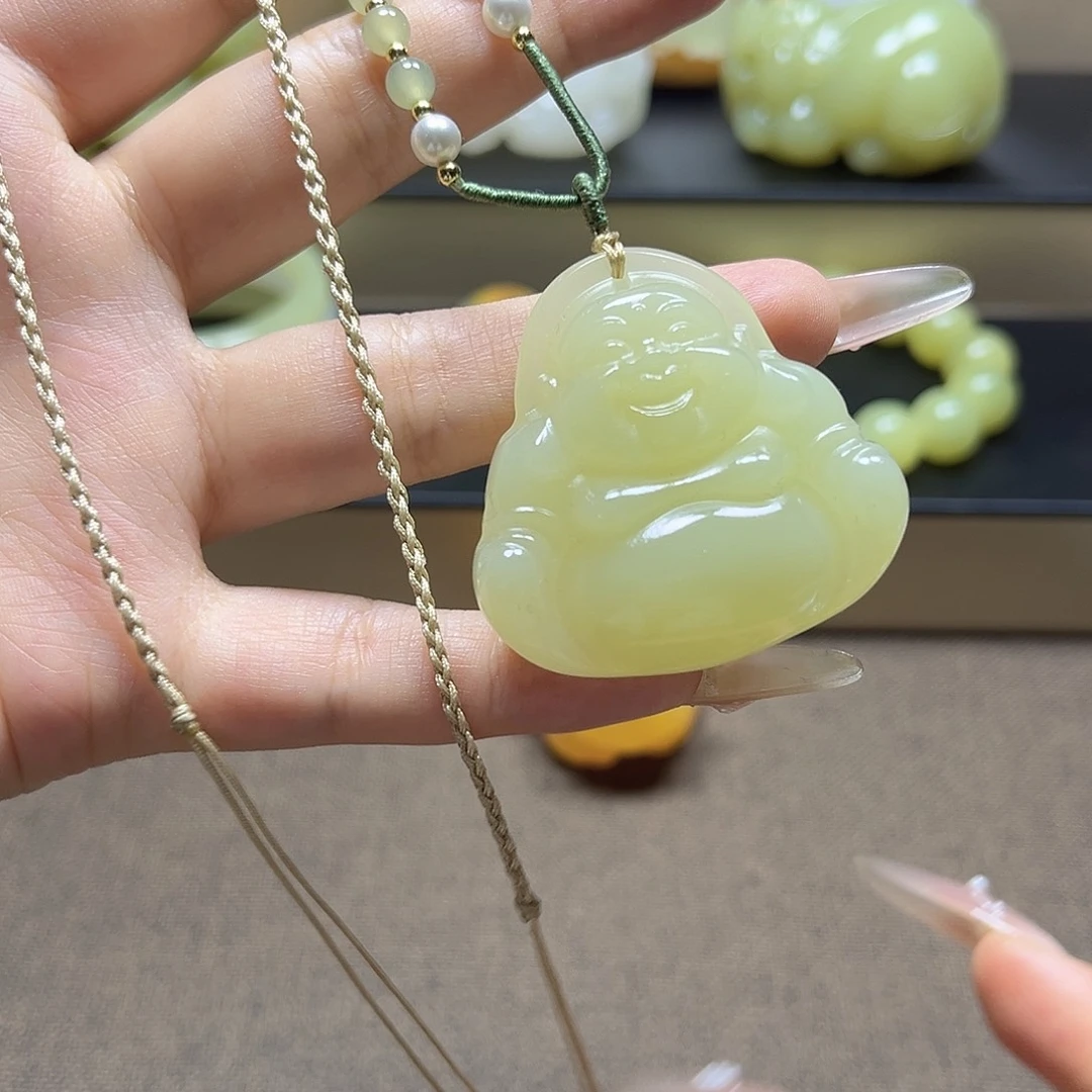 天然珠宝昆仑山料