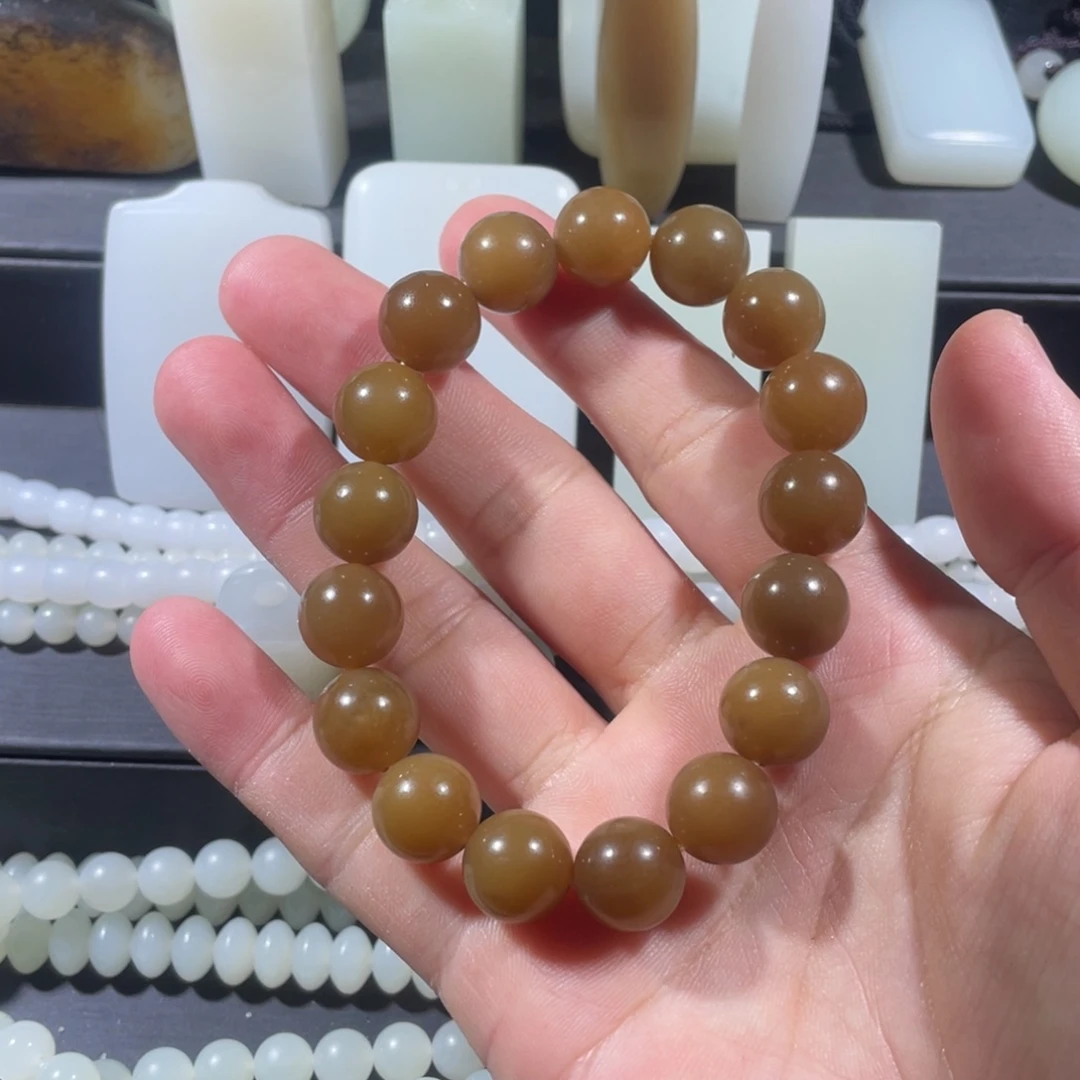 和田玉未镶嵌颈饰手串