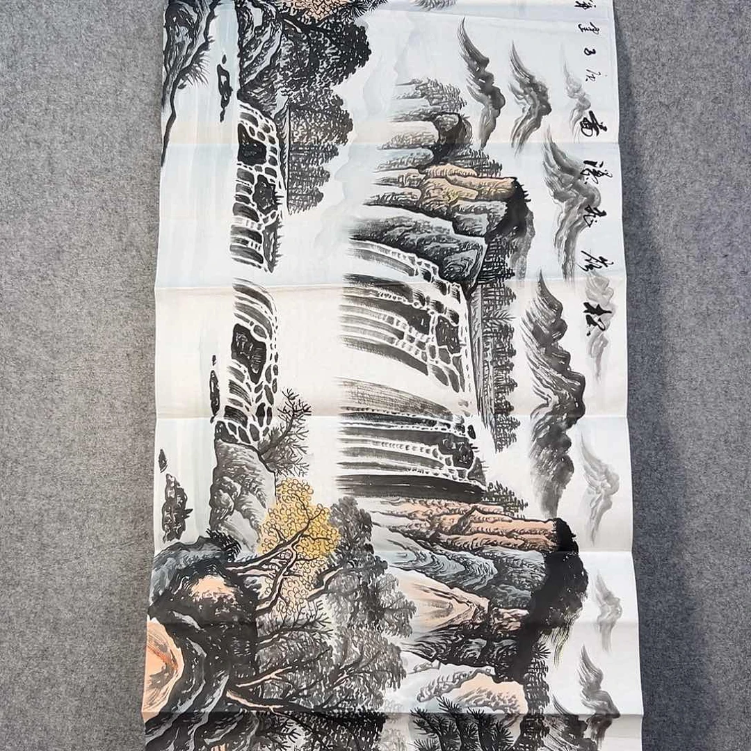 国画750 花鸟在树丛的顶端鸣叫叫声