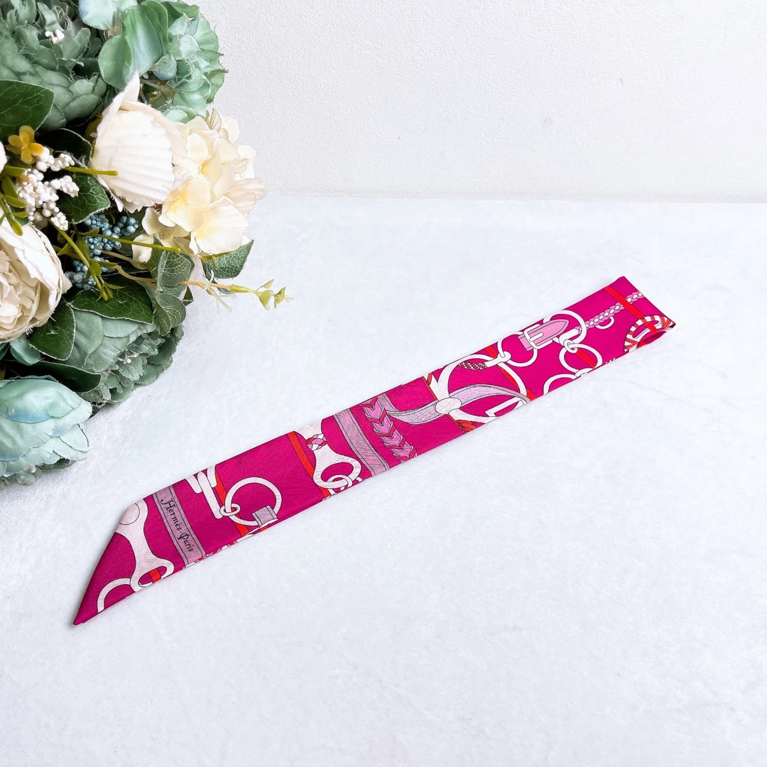 99新 Hermes/爱马仕 丝巾/5*84cm/Xspa4902