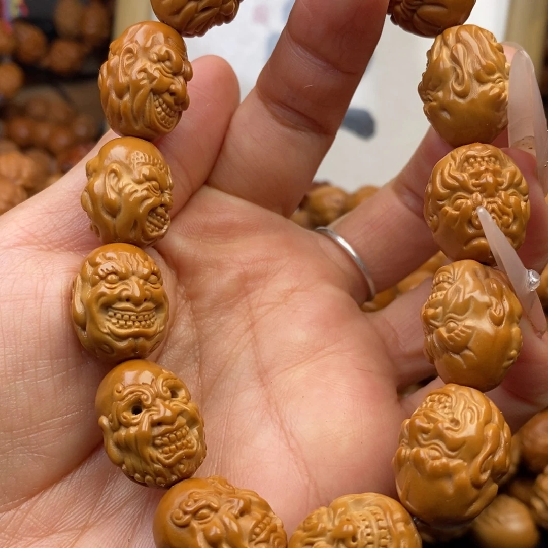 手串橄榄核双面恶僧