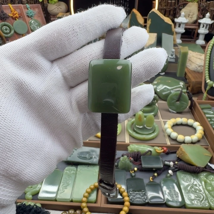 金***哥岫岩老玉（透闪石质玉）未镶嵌手链