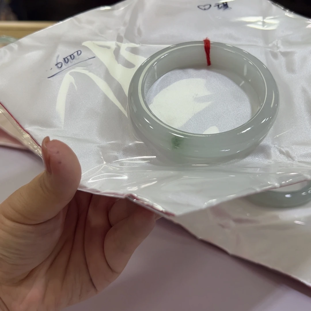 ****琪翡翠未镶嵌手镯手镯