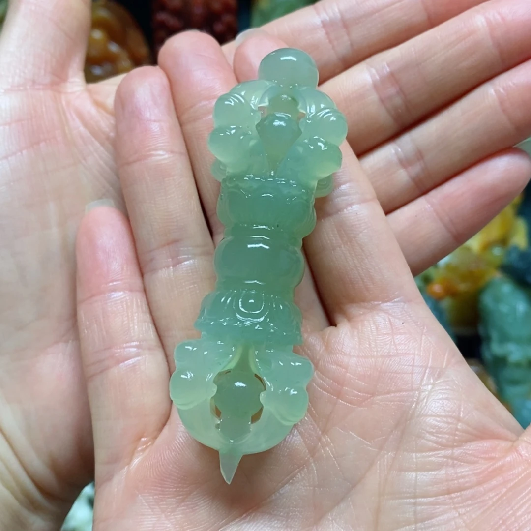 岫玉未镶嵌吊坠(赠链)