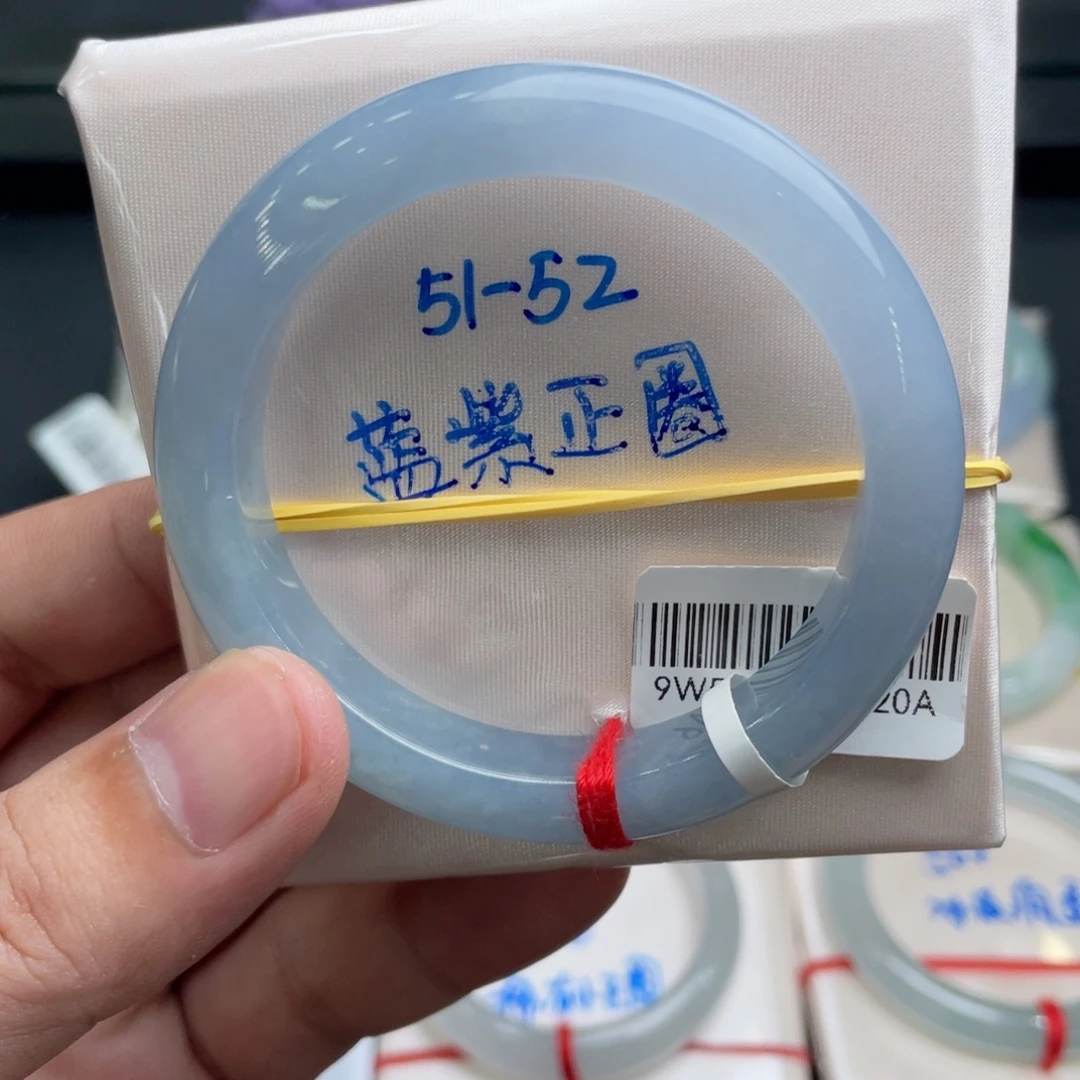 未镶嵌手镯翡翠翡翠手镯